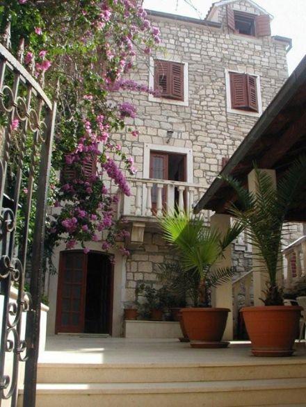 ������� ��� (500 �2) �������� �� ����, ����