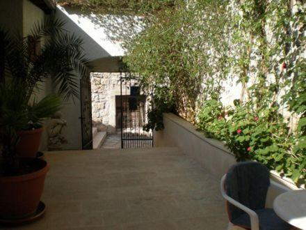 ������� ��� (500 �2) �������� �� ����, ����